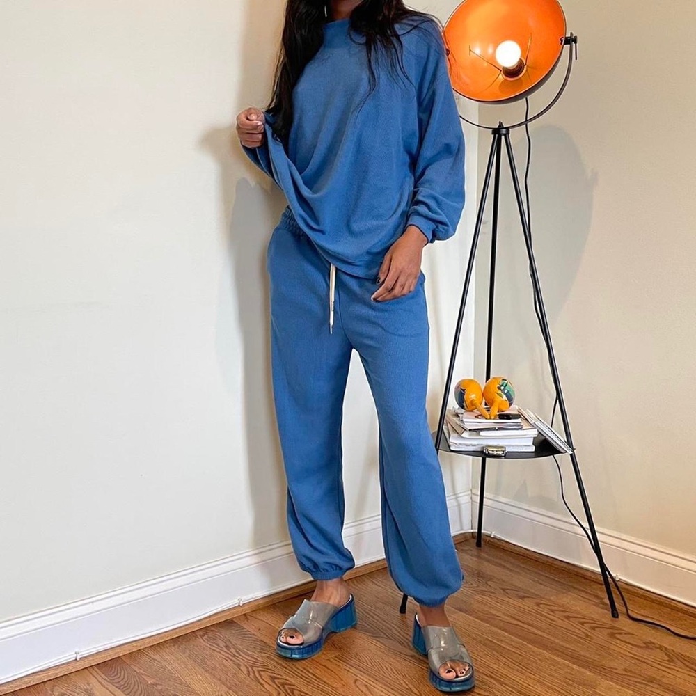 Blue waffle knit thermal set